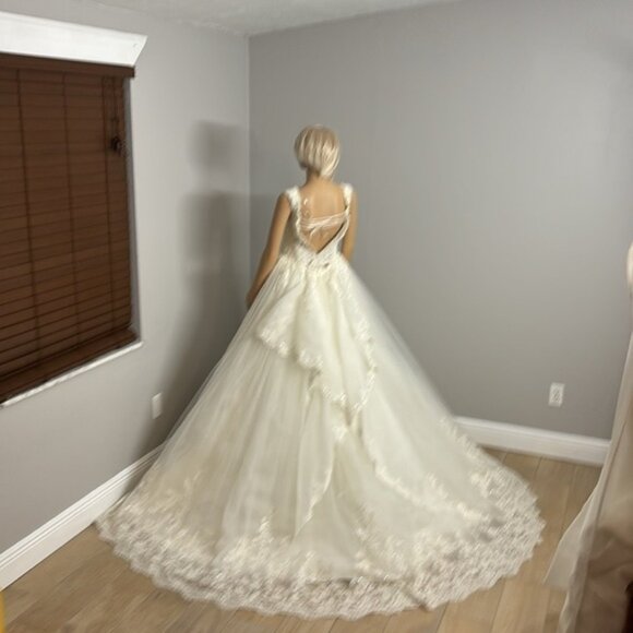 Narin Moda Wedding Dress Ball Gown Size 8 and EU Size 38 - Picture 4 of 16